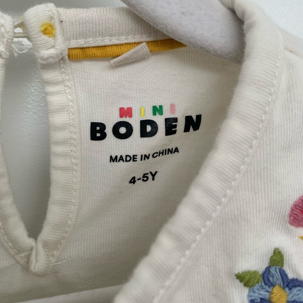 Mini Boden Cream Floral Embroidered Blouse, 4-5T - Picture 3 of 8